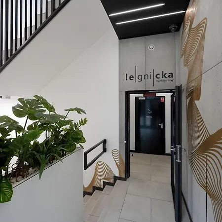 Legnicka With Parking By Renters * Wroclaw